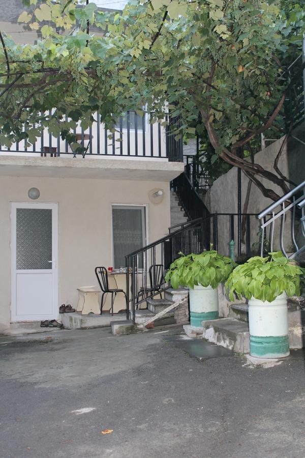 Hotel Mariko à Bordjomi Extérieur photo